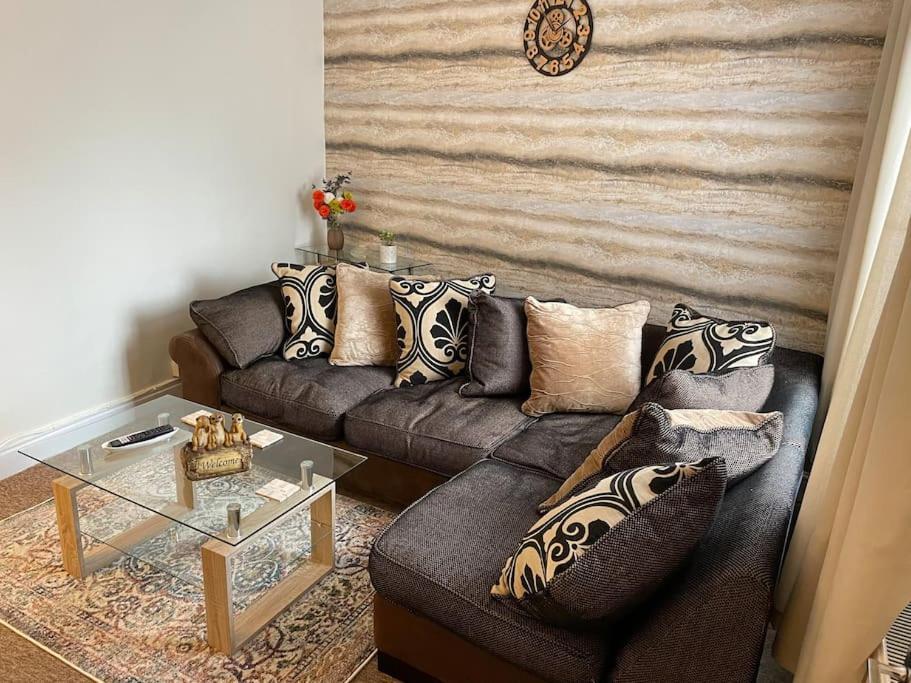 史云顿Beanies Lornestreet Four Bed House公寓 外观 照片