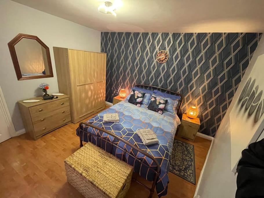史云顿Beanies Lornestreet Four Bed House公寓 外观 照片