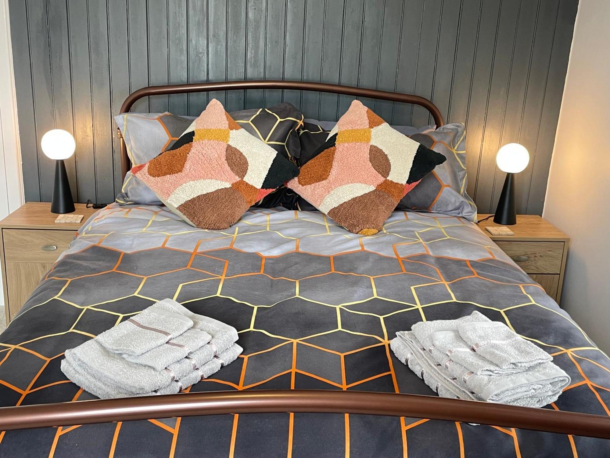 史云顿Beanies Lornestreet Four Bed House公寓 外观 照片