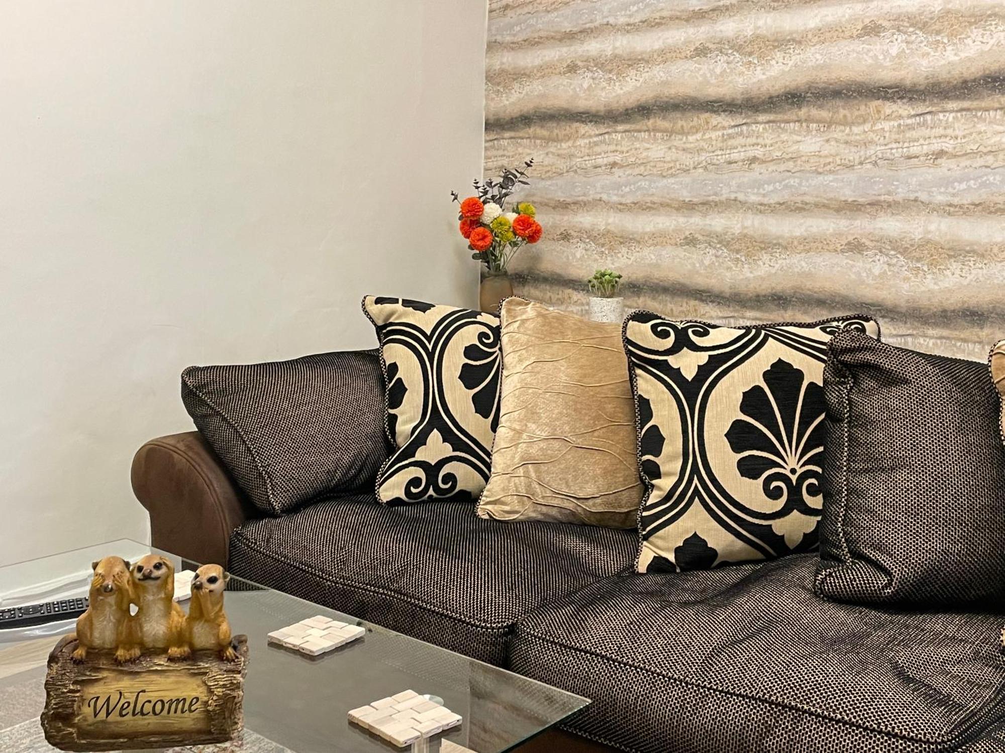 史云顿Beanies Lornestreet Four Bed House公寓 外观 照片